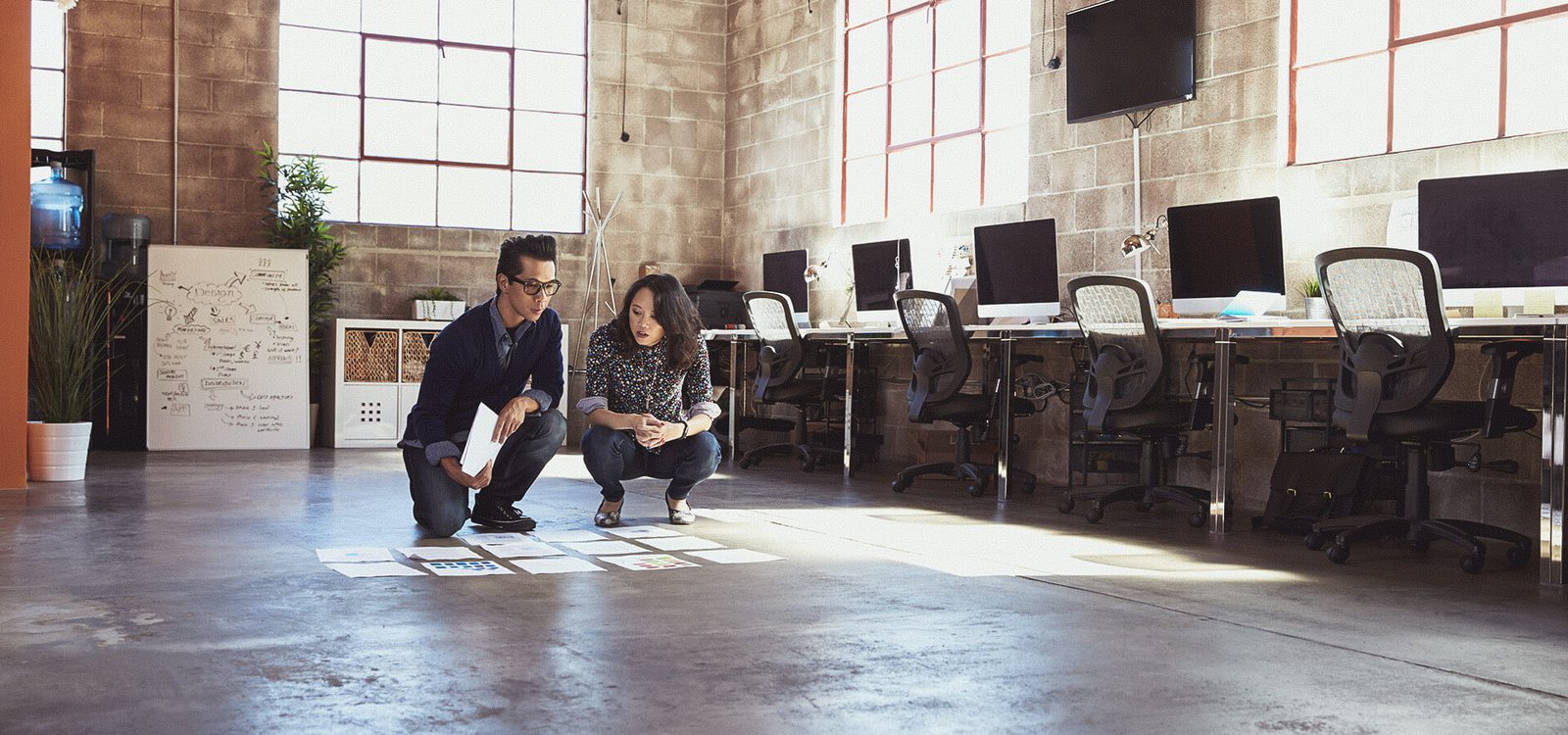 About Us about slide 02